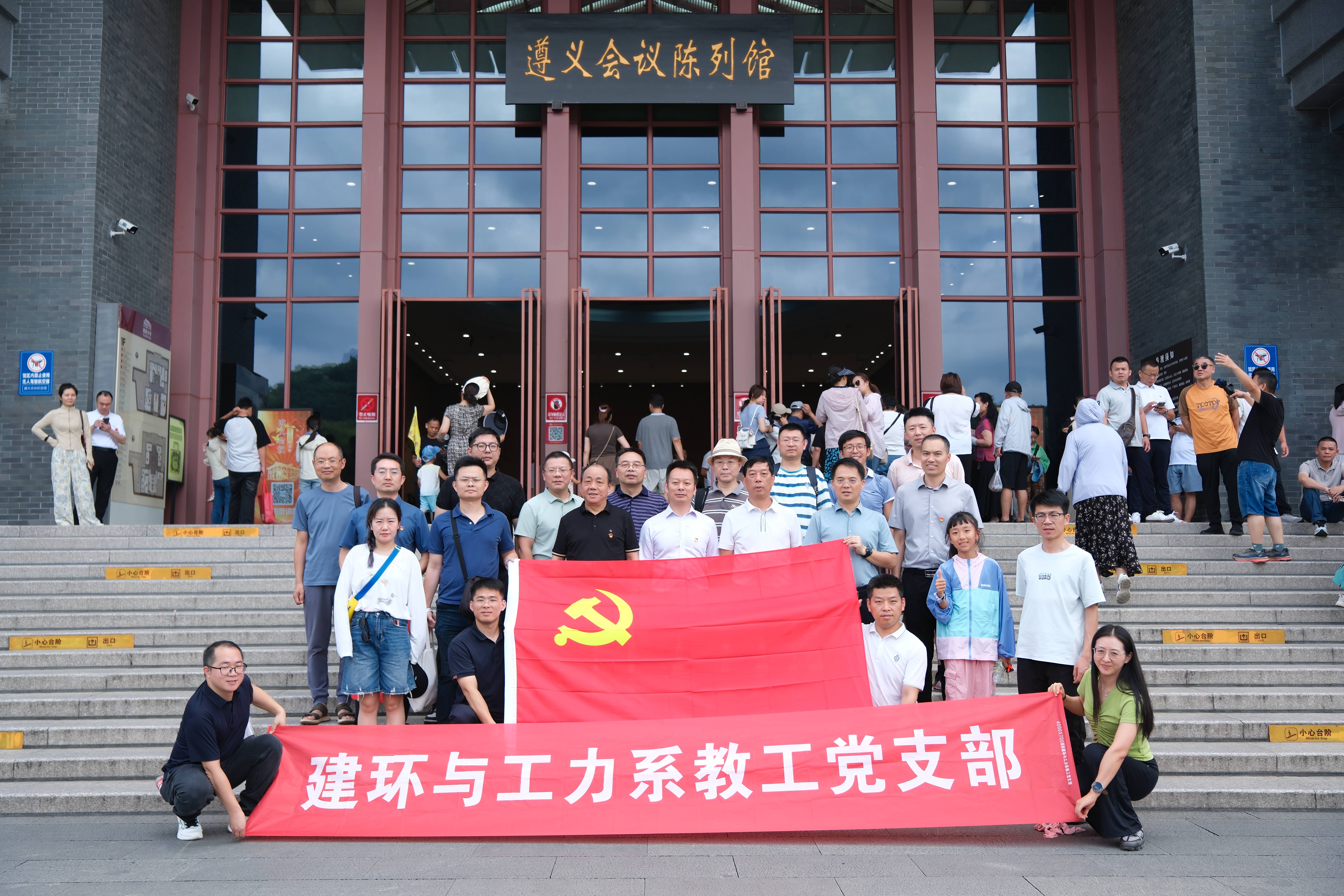 dfcbd199a62a47568c9b2c16a0cd011c.jpg dfcbd199a62a47568c9b2c16a0cd011c.jpg